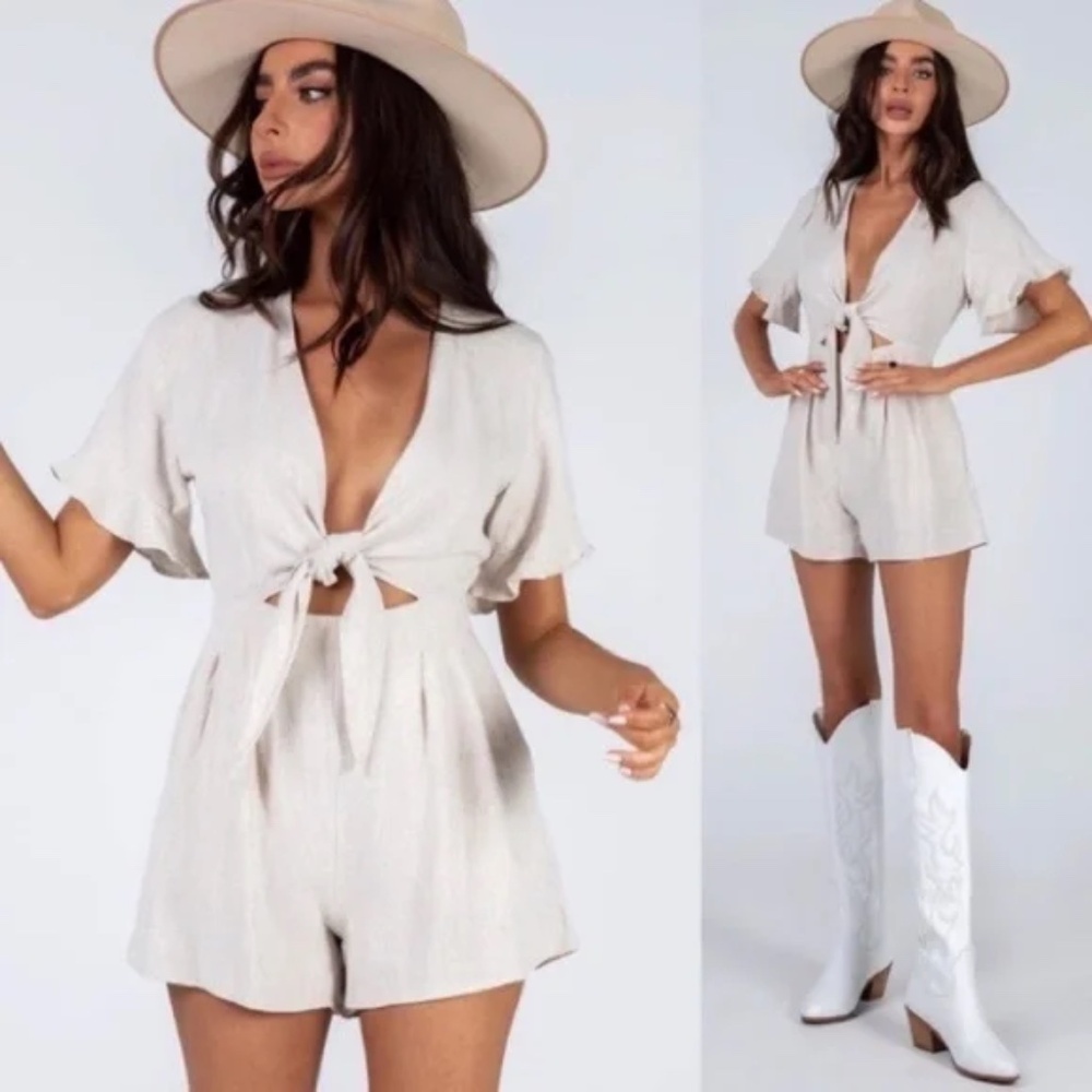 Princess Polly Tie Front Romper*NWOT